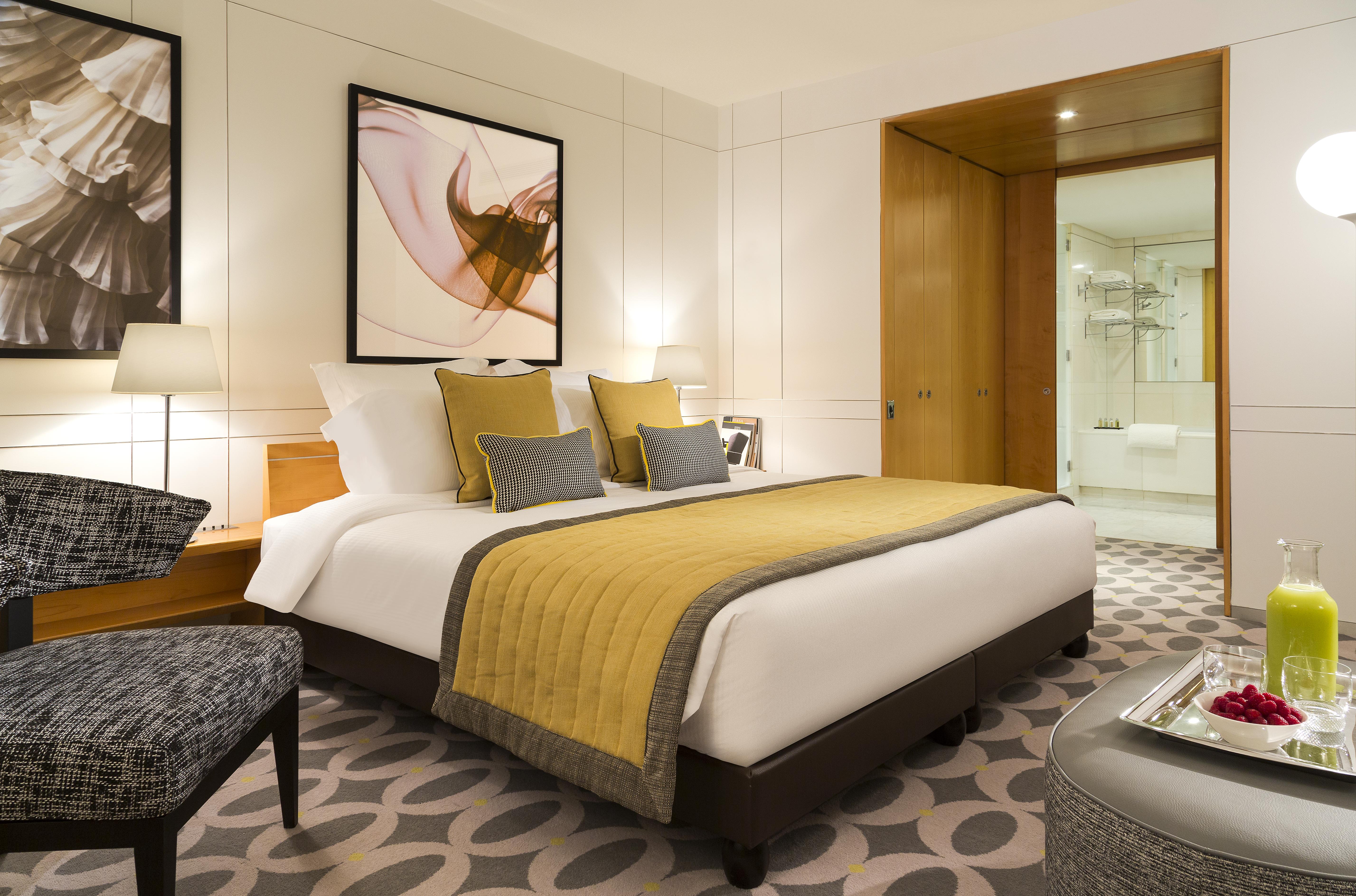 La Clef Tour Eiffel By The Crest Collection Hotel París