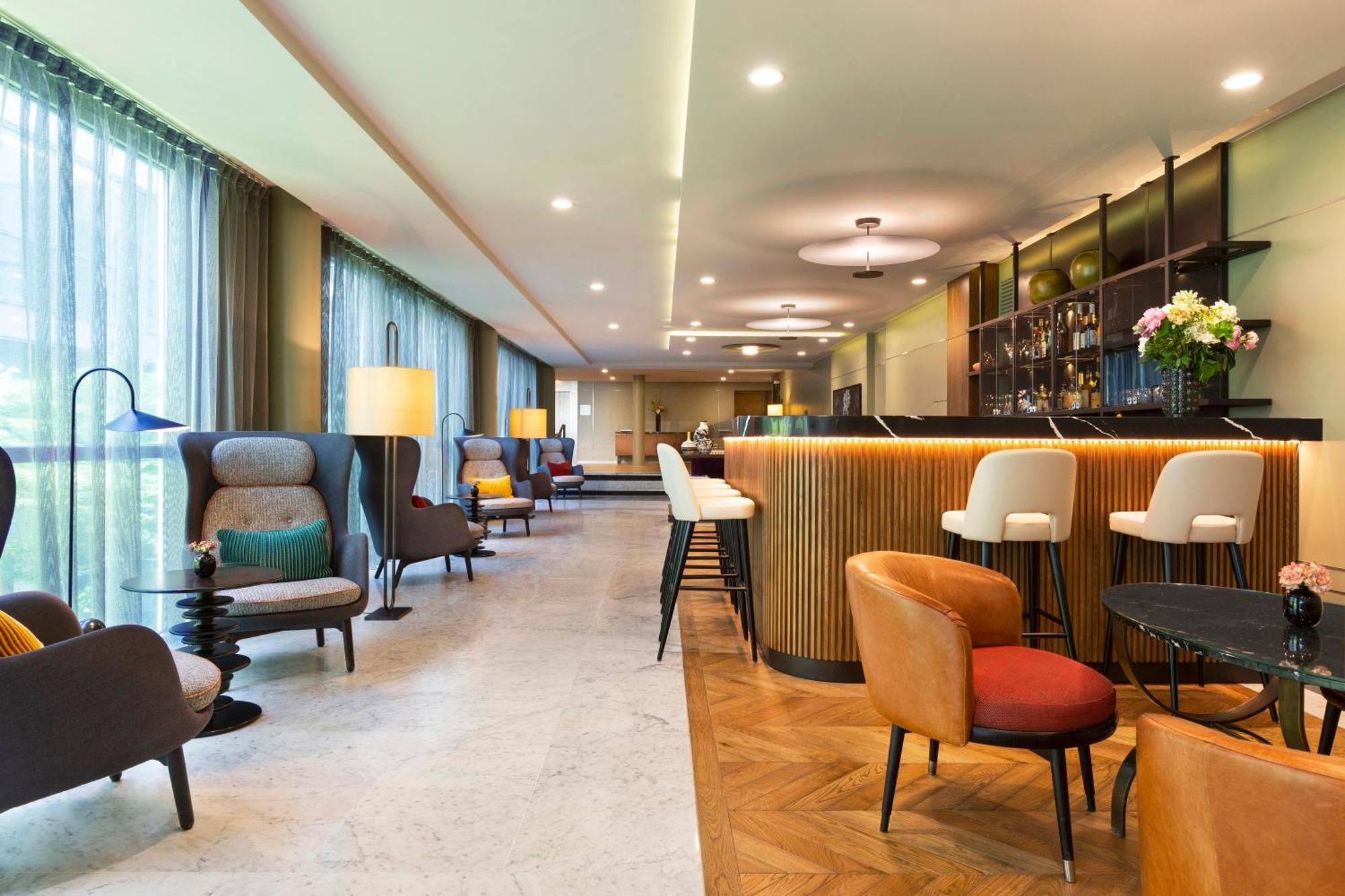 La Clef Tour Eiffel By The Crest Collection Hotel París
